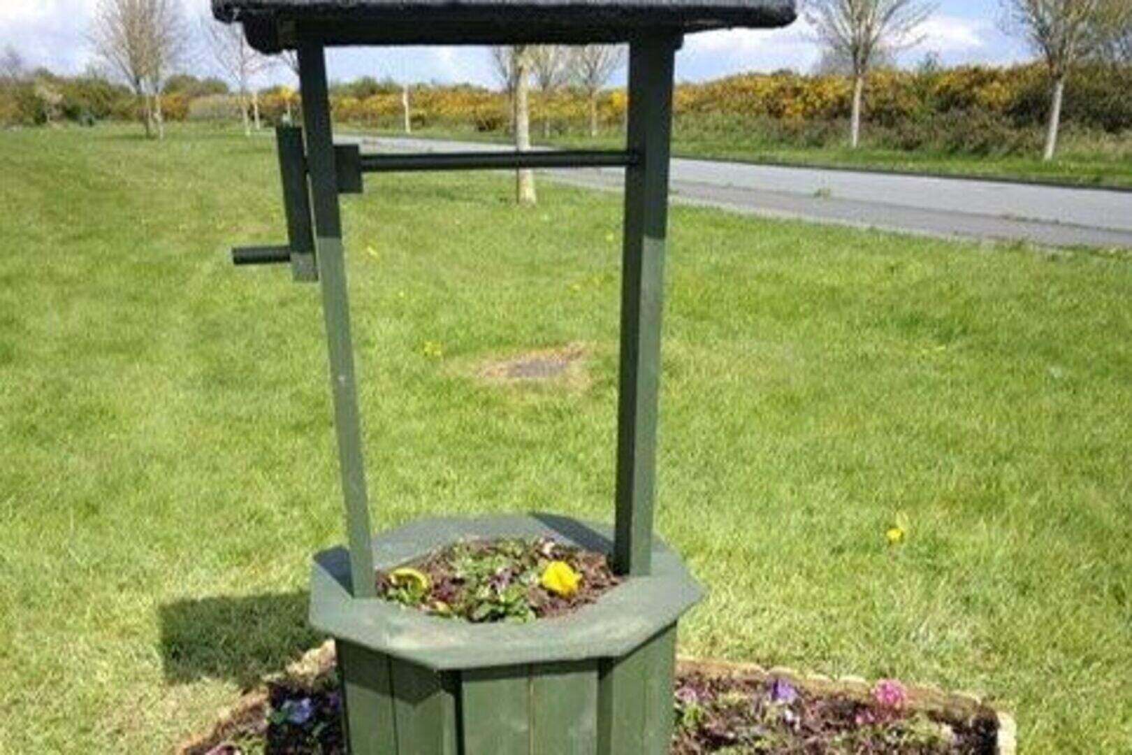 Louth vandals caught on camera smashing decorative well at Aston